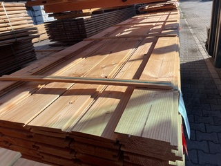Ca. 112x Douglas Wisselsponning/Halfhoutsrabat, 18x190mm, lengte 500cm